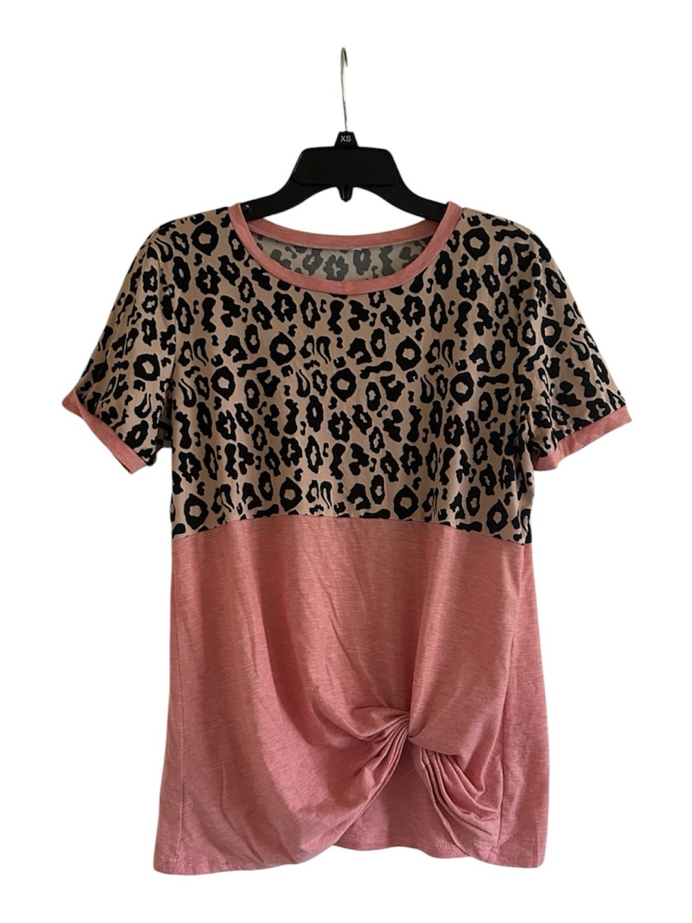 Leopard Color Blocked Size Medium Twist-Hem Short Sleeve Tee